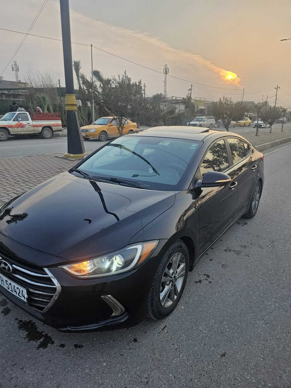 النترا موديل 2018 فول توماتيك 
وارد كندي 
ماشيه 200 الف 
( بصمه .فتحه .حساسات مرايا .كشنات و ستيرن تدفئه .تحكمات ستيرن .....)
الضرر جاملغ السكن و شبر من بوند  شرط بدون دواخل و كرت صبغ جوا داير جاملغ الخلفي 
شرط الايربك 
المكينه شرط ما مفتوحه فقط صوت راجز 
تواجد السياره في معرض برج العرب 
تواصل ع رقم و داخل المعرض فقط 
 ***********
