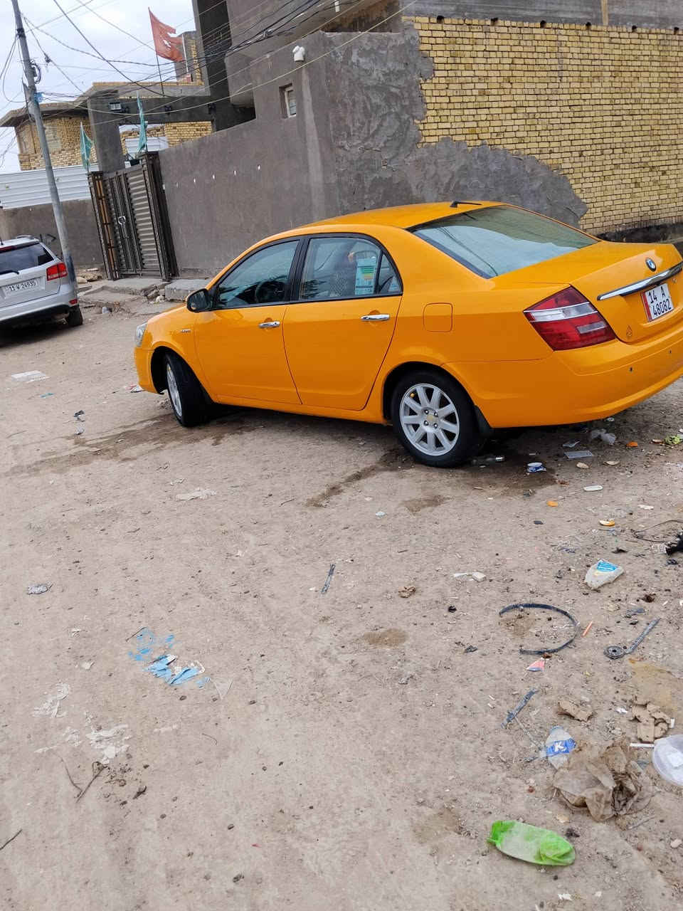 جيلي موبل2013
مصفره هيئه وغرامات انطيك برائة ذمه
مشروع وطني.الاظربه ولاكص.تحوير بغداد الطالبه..

محرك 1800 1zzكورلا اوتماتيك تبريد 

كير ومحرك ودرايمات حاويه جدد صار شهر من شديتهن قواعد الدبلات جدد لاخياس ولالحيم شرط 

دواخل كارتون 

تخم تاير وسبير جديد 

شاشه 

ومضخم 

كامره 

الناصريه المركز ***********

مكلف بنشر
