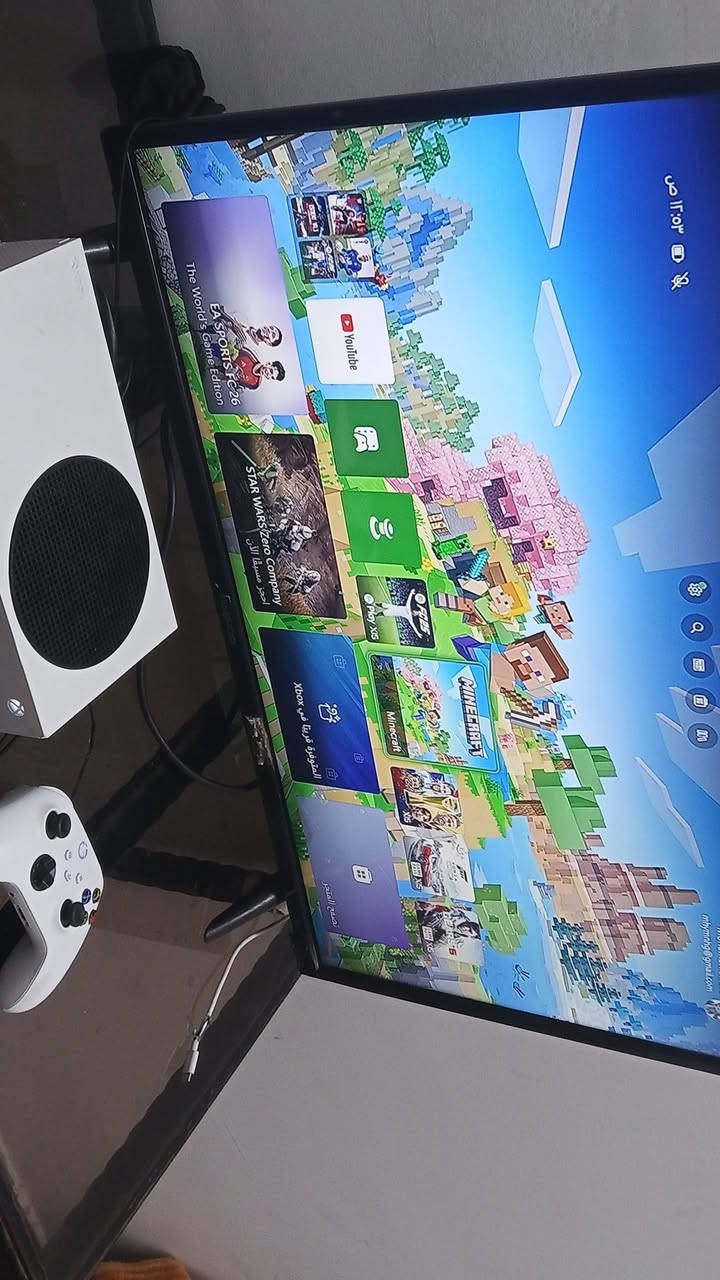 سلام عليكم سيريس اس للبيع كامل ملحقاته بي اشترك كيم باس شهرين بي العاب مثل ما موضح بلصورة مكاني بغداد السعر 365. الهاتف ***********
