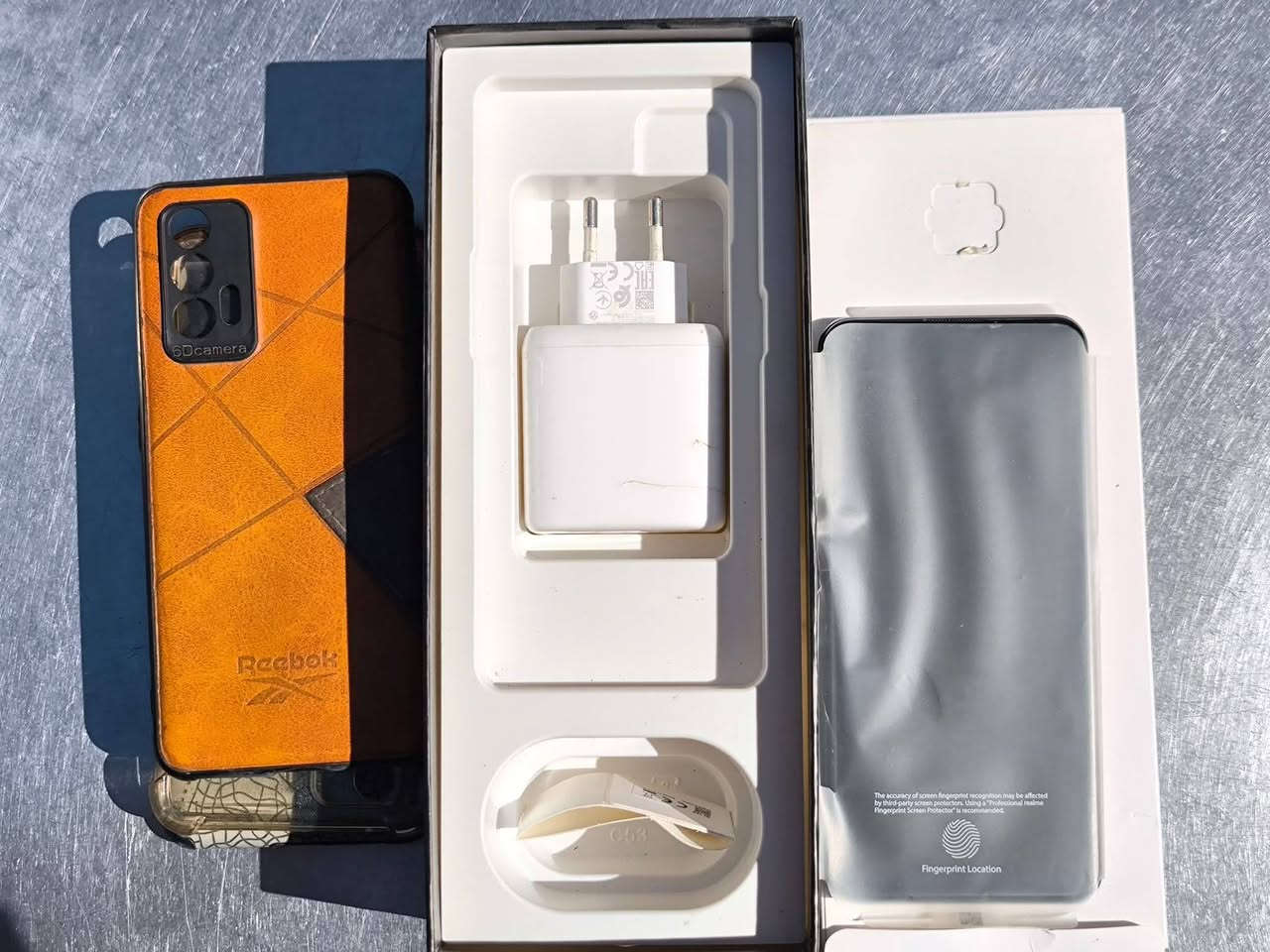 السلام عليكم ورحمة الله وبركاته
realme GT 5G
للبيع مبدل قاعده شحن للبيع
وطلعت نقط بنفسجيه الي يريده يعلقلي وموبايلي قديم متروك بالبيت من فتحته لكيته هيج


**إذا كنت صاحب هذا الإعلان وتريد حذفه لأي سبب، رجاءا أرسل رسالة إلى الدعم الفني**