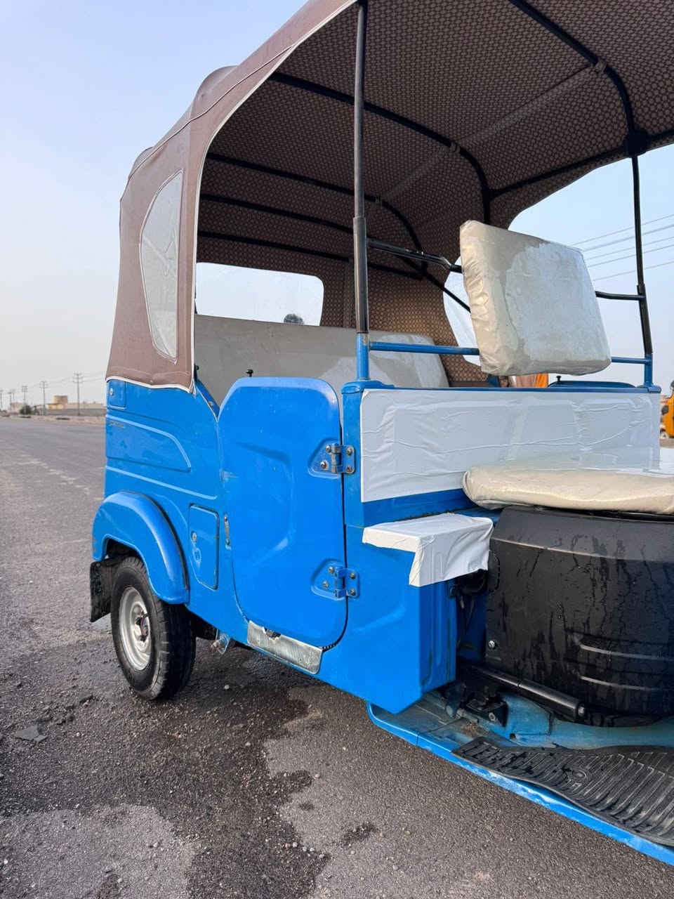 يالله عيد مبارك ان شاءلله 
السلام عليكم تكتك للبيع 2021 رقم بصره شهر ال11 تكتك كفاله عامه من المحل للبيت ماطالعه ضفيره كهربائيات كله شغاله صلايب تخم تاير جديد جادر جديد جاهزه للشارع المحرك شرط الفحص شرط مامفتوح  رقم وسنويه نكليزي تحويل ثاني يوم السعر 7و300وبيه مجال رقمي‏ 
 ‪***********‬‏  تكتك خير من الله
