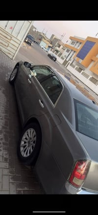 كرايسلر اوباما • كرايسلر 2014 • هيمي 8 سلندر • سيارات البصرة • بيع او ...