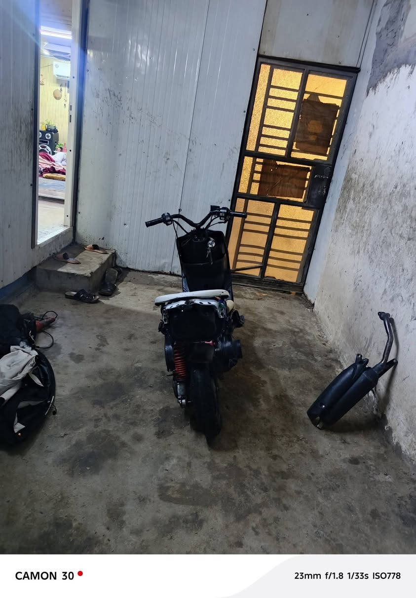 سلام عليكم ماكس عدله تعمير جديد لبارحه كملت دراجه مكينه بلاد مو 55 بلاد بس مفتوحه دراجه خير من الله دراجه نكره بكل وقت سعر 400 وبيهه مجال مكاني بغداد حي الجهاد


**إذا كنت صاحب هذا الإعلان وتريد حذفه لأي سبب، رجاءا أرسل رسالة إلى الدعم الفني**