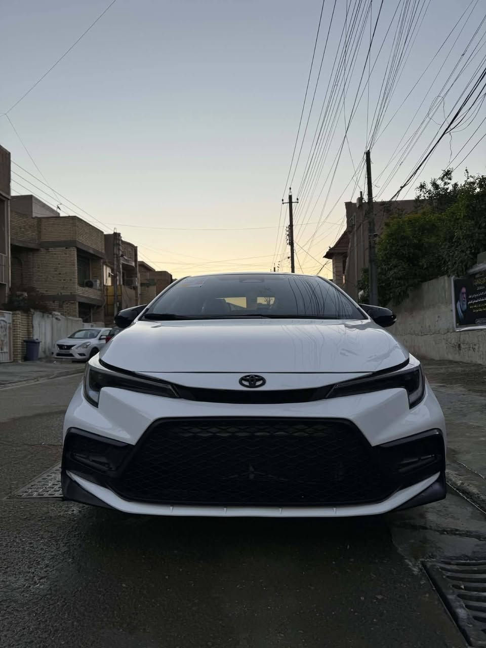 كورلا وارد امريكي موديل 2025 SE
ماشي 12  الف ميل 

محرك 2000

تبديل بنيد وتبديل قبق جنطه  و ربع  صبخ جاملع  خلفي علكد شبر  وصبغ نص  باب السكن  

بصمة تشغيل ،بصمة ابواب و صندوق ، تشغيل عن بعد ،ويل كروم 16  
 ،اشارة بالمراية ،٣ انظمة قيادة

داخل لونين ،رادار امامي و خروج عن مسار ، مانع تصادم بعد بيها هوية مواصفات 

مكانها بغداد 
سعر ١٤٥ قفل 
***********  واتساب
