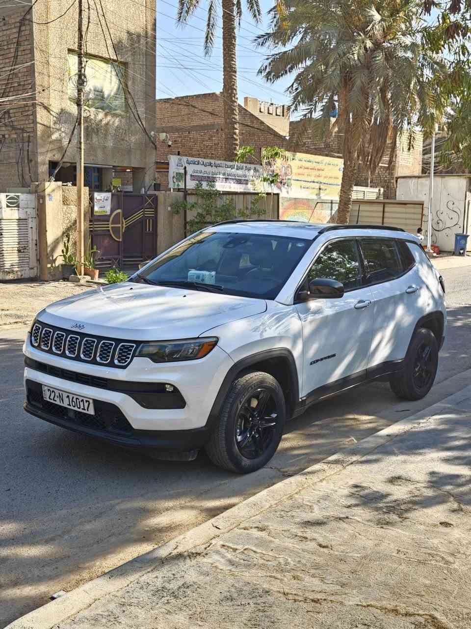 مرحبا اصدقائي جيب كومباس 2023 
حادثها جاملغ وبنيد شواصي سليمة صور الحادث خاص 
فول عدا البنوراما 
تحكم جهتين 
تبريد ثلج 
فور ويل 
مقاعد جلد مع كنتارا
محرك 2000 توربو 
دخول ذكي 
سستم صوت jbl
رادارات 360 
تحديد مسار و مثبت سرعة 
كامرة 360
شاشة كبيرة 
غرفتها جديدة جدا
نسبة نظافة الكشر 93%
ماشية 36 كيلو 
رقم مميز ❤️ 
شرط التحويل والوكالة والغرامات 
تايرات جدد صدر جديد كفالة عامة من كلشي بدون مصرف الف دينار مكانها بغداد شعب شارع الصحة ***********
