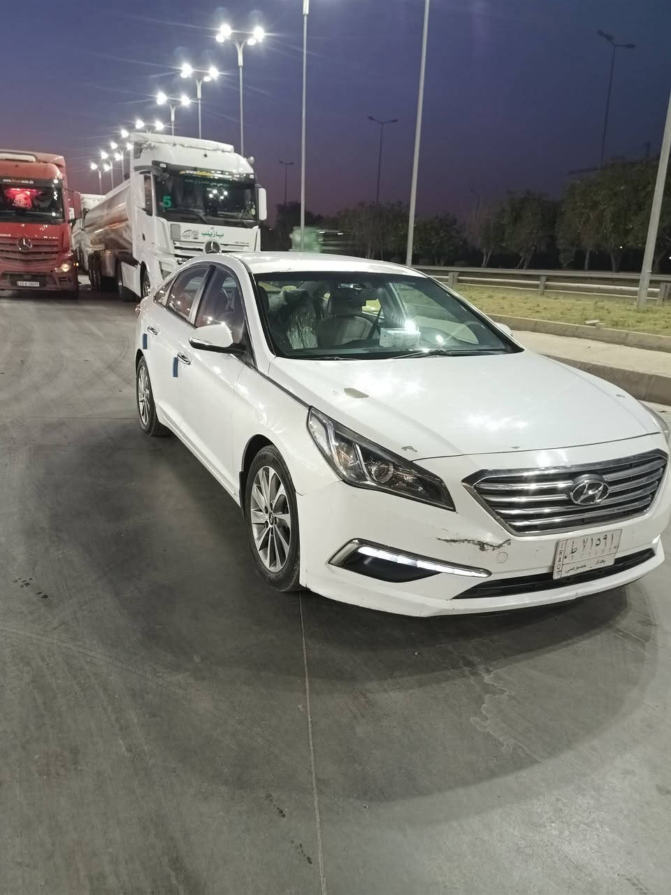 سلام عليكم سوناتة موديل 2016رقم بغداد مشروع وطني سنوية لغايت 2027سيارة جديدة فول ما عدة البنرامة بصمة شاشة كأمرة تحكم ستيرن جهتين رادارات شاحنة يوبي اس رام ذاكرة ذاتية لايت لد فول مكينة كير صدرامامي خلفي تبريد وية السويج كلة مكفول سيارة كندية بيها قطعتين فقط ورافق سونار وية الصور معروضة 105مكاني بغداد رقم الهاتف ***********
