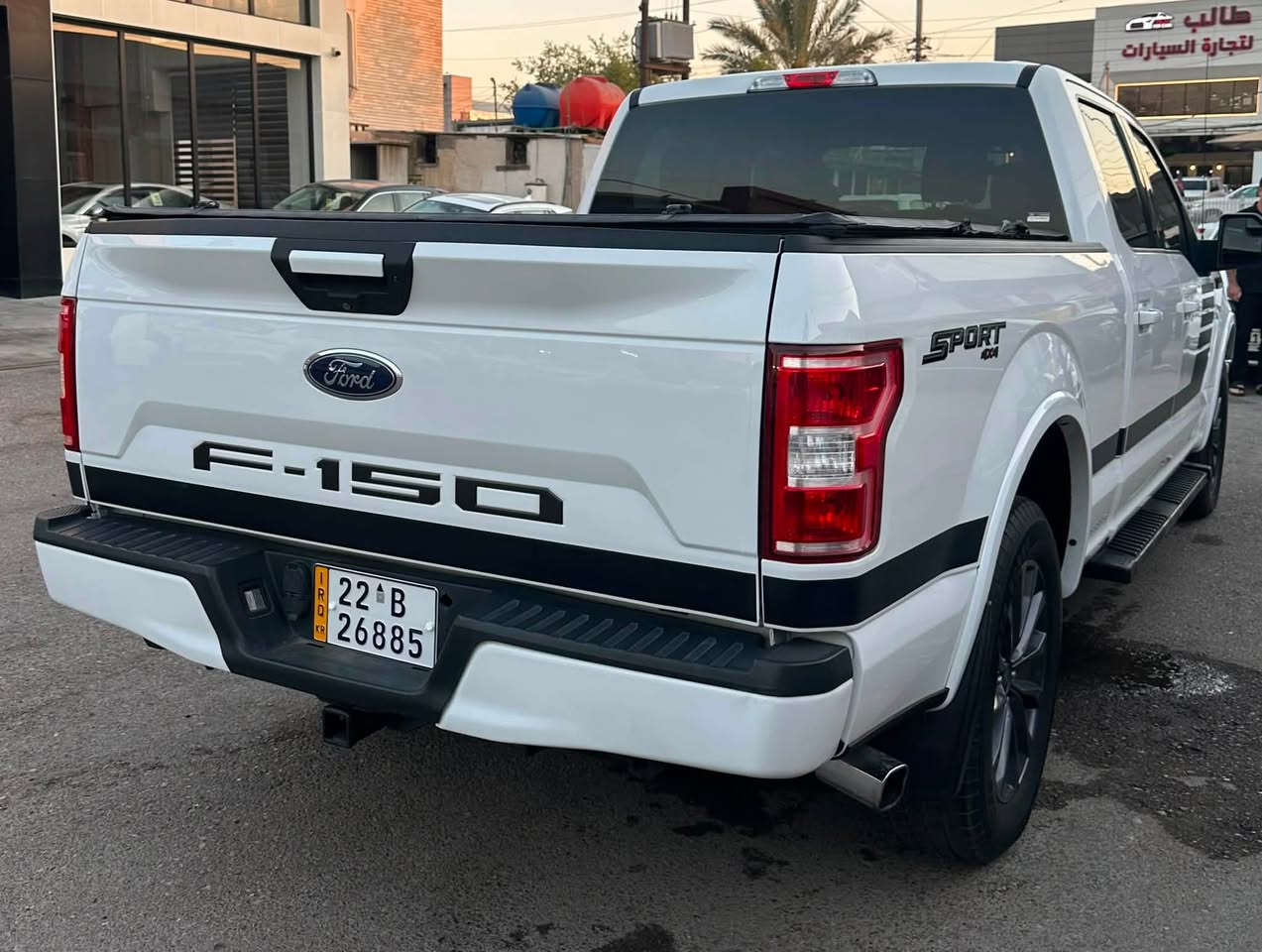 فورد F150
SPORT 4x4
موديل : 2018
وارد الامريكي كلين تايتل من دعاميه للدعاميه
سياره جديده و مابيها اي نقص گير مكينه كهربائيات صدر كله جديد
مكينه : 5.0L . V8
ااسعر 220$
العنوان : بغداد 
للأستفسار : ***********
