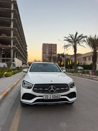 اخوتي مارسدس GLC300 موديل 2022 السياره فول بانوراما تدفئه كشنات رادار ...