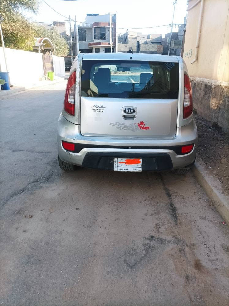 كيا صول 2013
محرك 1600  gti
رقم بغداد سنويه ساقطه
المكان مركز الحله 
ماشيه 90
مكينه نظيفه ما مفتوحه ولا تبخر ولا تنقص  تبريد شغال
باتري صدر تايرات 
بيها جراد ... واضح بالصوره
السعر 78
*********** حلة, بابل
