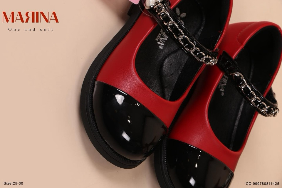 new collection of children's shoes👧🏻
✨ القطع مضمونه وقابلة للتبديل إذا كان بها خلل مصنعي
متوفر توصيل بغداد وجميع المحافظات 
كلفة التوصيل 5000 
يمكنكم التواصل عن طريق الرقم الخاص بالشركه :-7712⁩⁩⁩⁩⁩⁩⁩⁩


**إذا كنت صاحب هذا الإعلان وتريد حذفه لأي سبب، رجاءا أرسل رسالة إلى الدعم الفني**