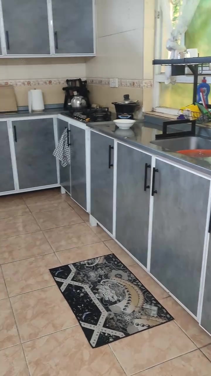 لبيع فصال صار اسبوعين ابيعة ب نص حقة 500 لتواصل ***********
