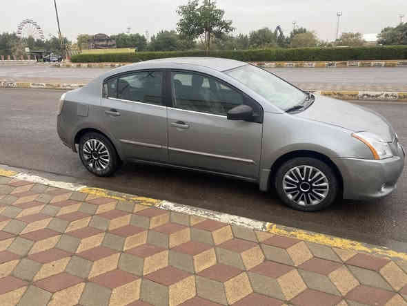 السلام عليكم 
نيسان سنترا ٢٠١٠ وارد امريكي 
حادث جاملغ خلفي جهة السايق فقط 
ماشيه ١٧٠ الف فقط رقم بغداد سنويه باسمي
السعر ٧٨ 
مكان السياره الفلوجه 
للتواصل ***********
