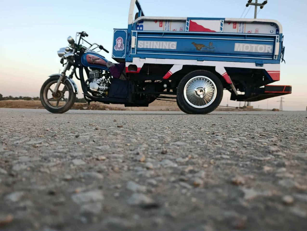 السلام عليكم ستوته للبيع موديل ١٧ مكينه ٢٢ اوراق اصولي بيه بليته ورقم شاصي كهربائيات كله شغالة ستوته جهازه من كلشي السعر 1300وبيه مجال العنوان بابل الرقم ***********////***********
