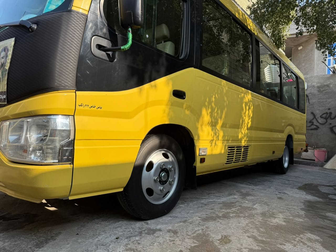 كوستر 2017 فيرنه للبيع 

سيبايه درج درع قلابي ستاركس
نزالات كله عصام دوشمه عام

كفاله من الضربه والكص 

سياره بسمي هزه بعدهي ممنتهيه 
بحث وصل خط بيها 
سياره جاهزه للاخير 
ميكانيك كفاله صدر جديد امامي خلفي  منضومه غاز تبريد محور 

السعر 435 وبيها مجال 

مكاني بغداد /الغزاليه 
***********
