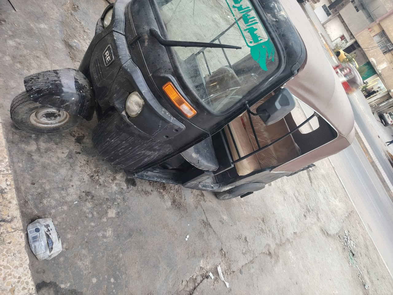 سلام عليكم تكتك للبيع موديل ٢٠١٧ تكتك ميانيكه كامله عله اخر حبايه من مكينه مال ٢٠ اخت جديده كهربائيات كامله عوزه بس سمكره وصبغ تكتك اوراق مكفوله حلال وحرم عنواني بغداد حي نصر ***********
