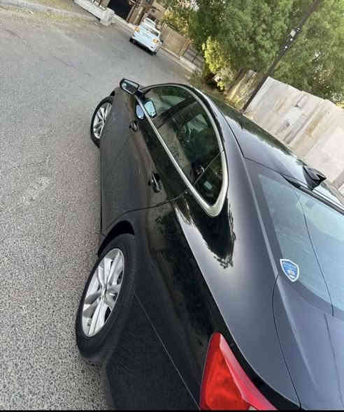 السلام عليكم 
ماليبو ٢٠١٧ ١٥٠٠ تيربو كلين بيهه طخه بالجاملغ جهة الراكب فقط صور الحادث موجوده بالمنشور فول مواصفات للاخير ماعدا الفتحه
كير ومكينه وحداديه كله مكفول  
سعرهه ١١٠ بيهه مجال كلش بسيط 
مكاني بغداد الاعظميه 
*********** متواجد واتساب
