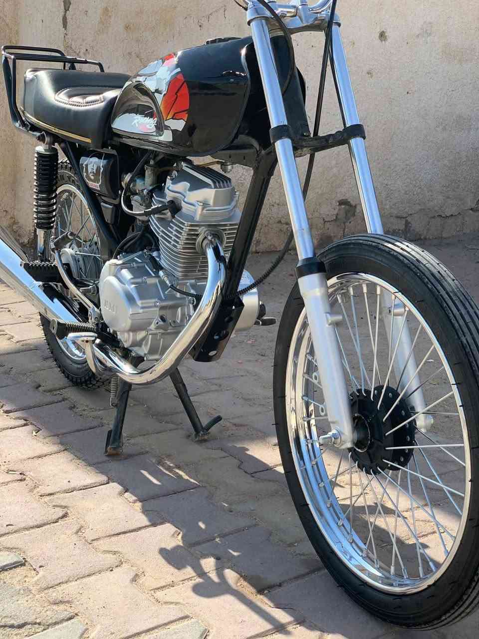 سلام عليكم
دراجه نامه شلامجه
نوع حربي 
جديده 2026
دراجه وكاله مكينه نامه أصولي 
شرط تجي اتشوف بعينك 
من البرغي تاير الوره للكدام
كشن تفصال تانكي صينيه جديد
                                 كلشي جديد 
الاستفسار *********** سعر اتصل وتدلل
