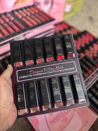 كوزمتك براند • حمر ستك • توصيل مجاني