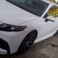 كامري موديل ٢١ مواصفات عاديه سياره بدون اريباك صبغ بس  بل بنيد شويه ال...