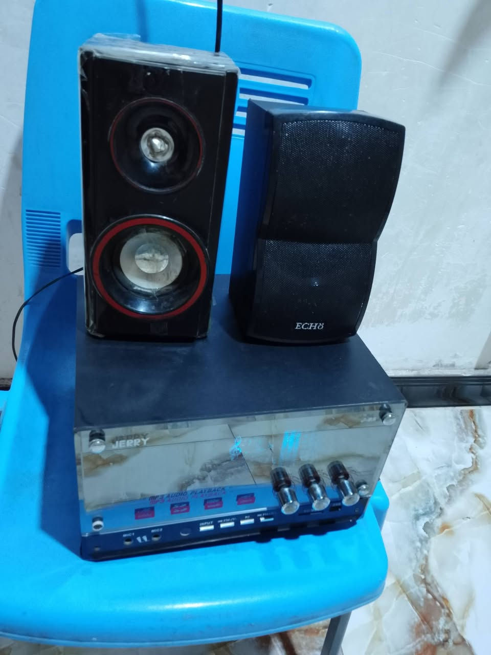 سلام عليكم مظخم البيع  فلاش + رام  اواكس  نظيف سعر 40 بي مجال العنوان البصر ه  ***********
