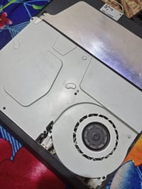 بلاي ستيشن 4 • سليم اوربي • ٢ جوستيك