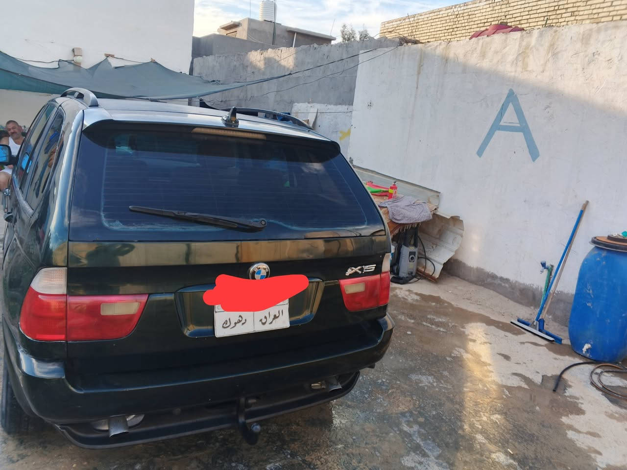 السلام عليكم بي ام 2001 اكس فايف السياره تخم تاير حداديه مكينه حاويه جديده كير تبريد  تتفى مكفولات رقم دهوك الاماني سنويه ساقطه مكان السياره حله بابل للاستفسار الاتصال على رقم الهاتف ***********
