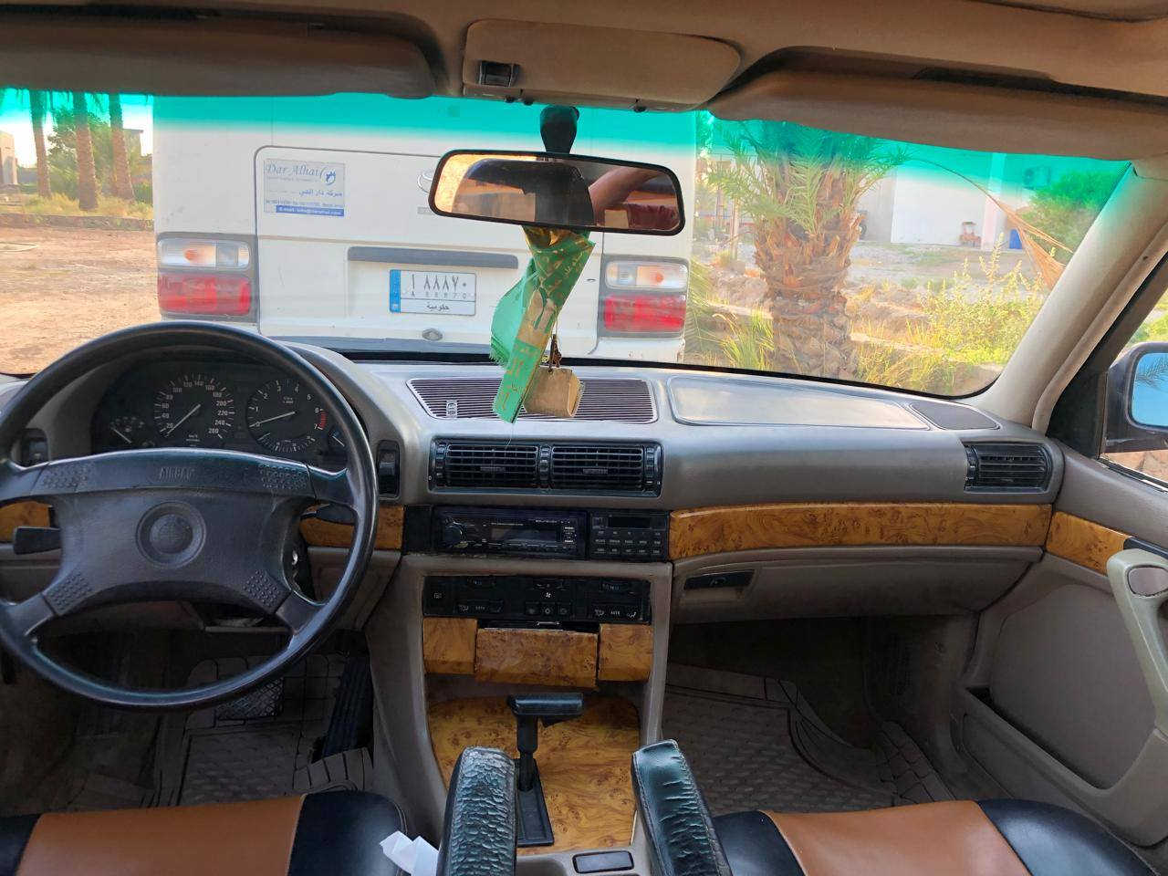 بي ام 730i فول سياره لبيع سعر 65 وبيه مجال هيت زويه ناحية الفرات *********** رقم بغداد بشرط تحويل
