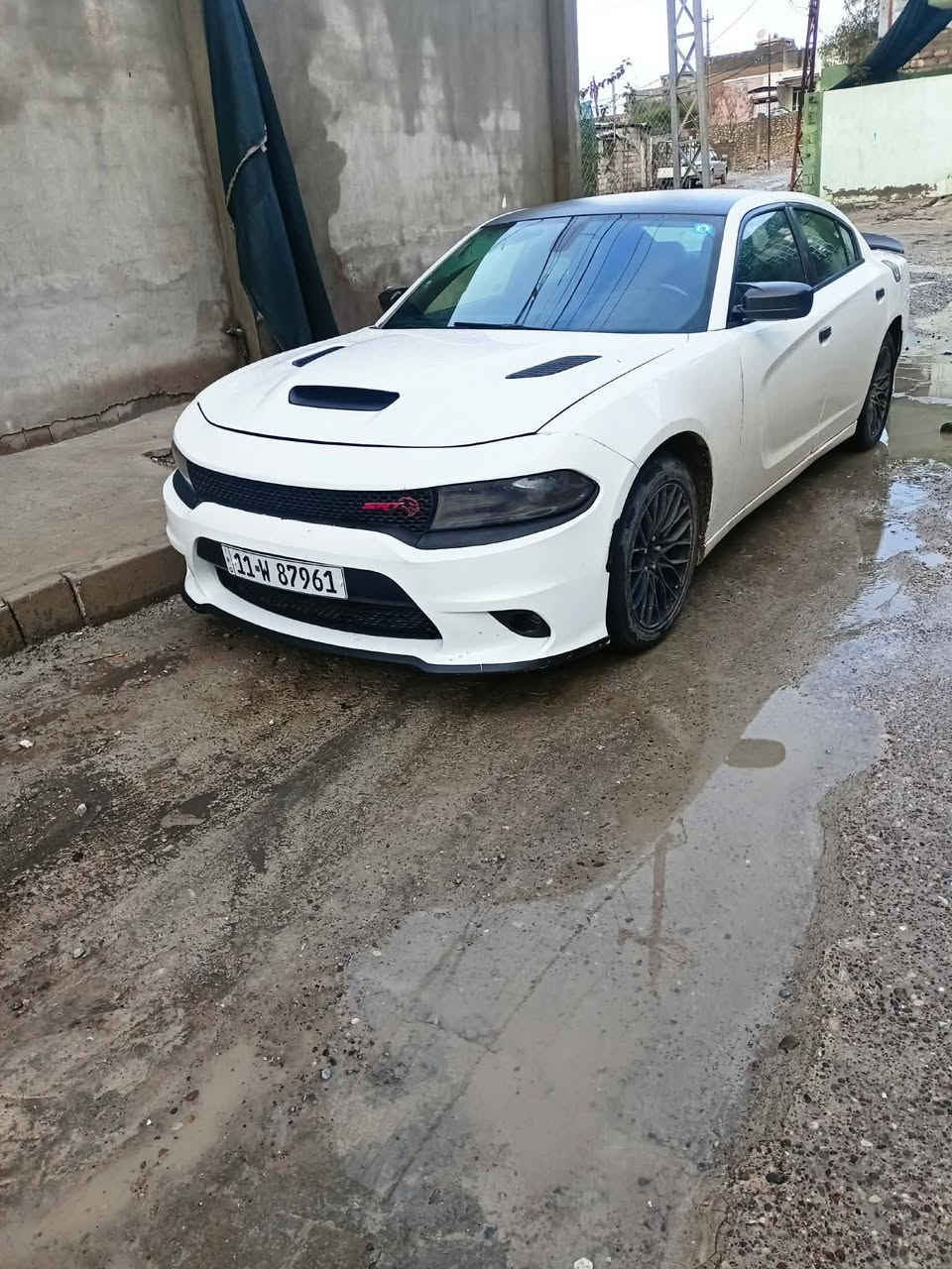 سلام عليكم للبيع جارجر موديل2015 بوليسي ماشيه84 الف كيلو بغداد بسمي محرك 3600 تو ويل مصبوغه حزام اثر شخوك صور الحادث بالمنشور وهنا بالعراق بيه جاملغ خلفي كل التفاصيل مذكوره السياره جاهزه مكاني الموصل الأيمن السعر 138 وبيها مجال بسيط ***********
