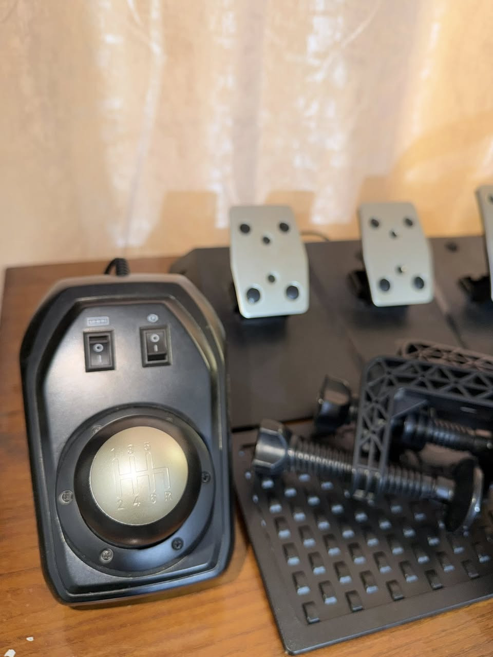 السلام عليكم دركسون PXN V9  جداً نظيف استعمال قليل السعر 100 عنواني بغداد الزعفرانية 
***********
يوجد توصيل داخل بغداد
