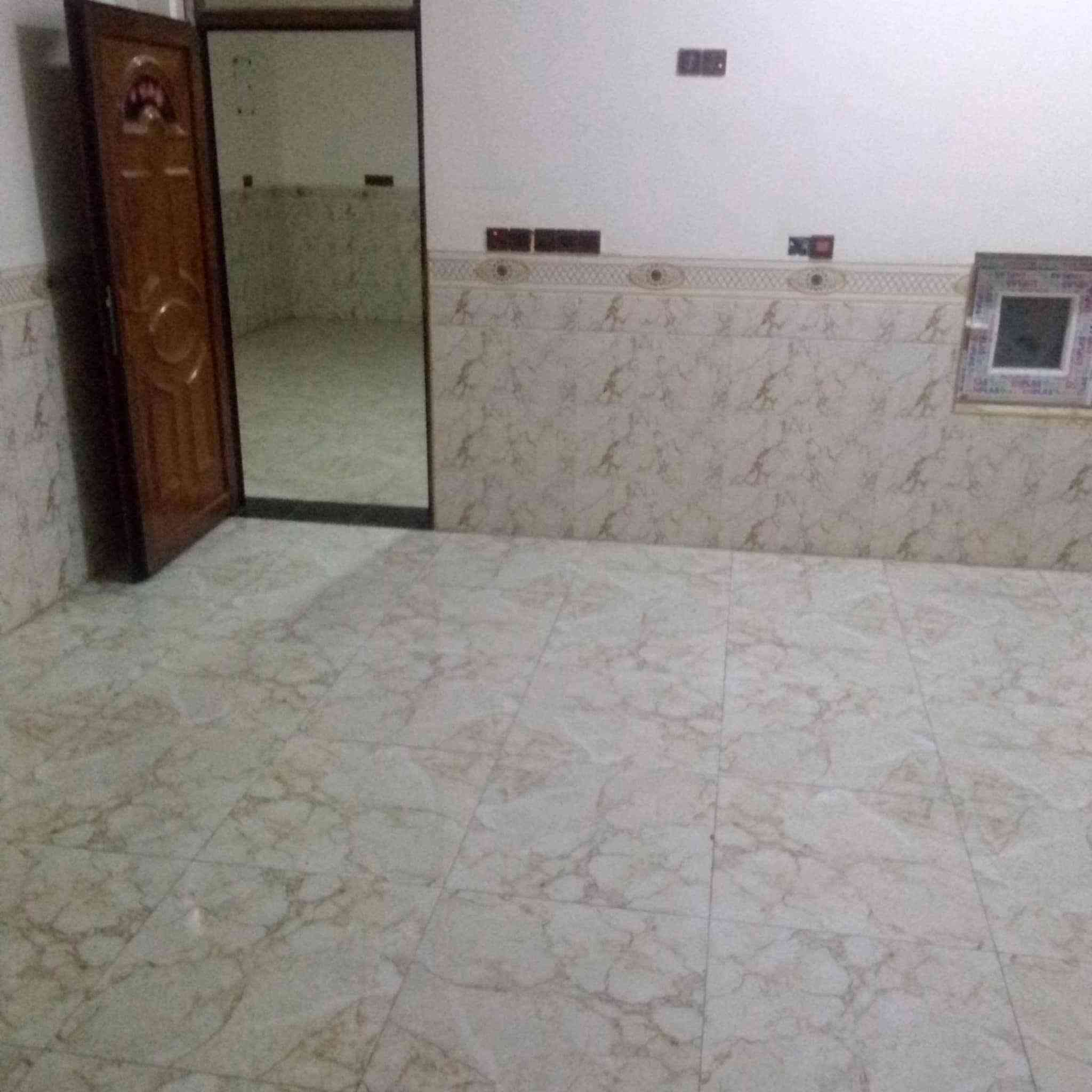 يالله مشتمل لل بيع بل 27 حي المنصور  موقعه كلش حلو شارع 20
مساحه 125 طابق واحد كامل بصمه اريده ب 80 وبي مجال  طابو صرف تحويل مباشر
 تصل ***********
