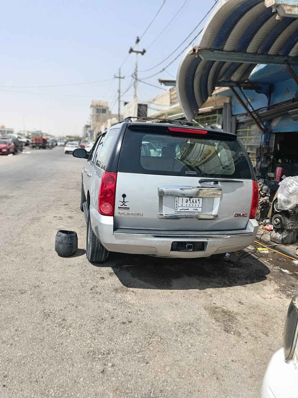 السلام عليكم جمسي يوكن بتره 2011 كلين كفاله بدون حادث رقم بغداد محرك 5300 تختم تاير جديد للبيع او المراوس باحدث السعر 230 وبيه مجال ***********
