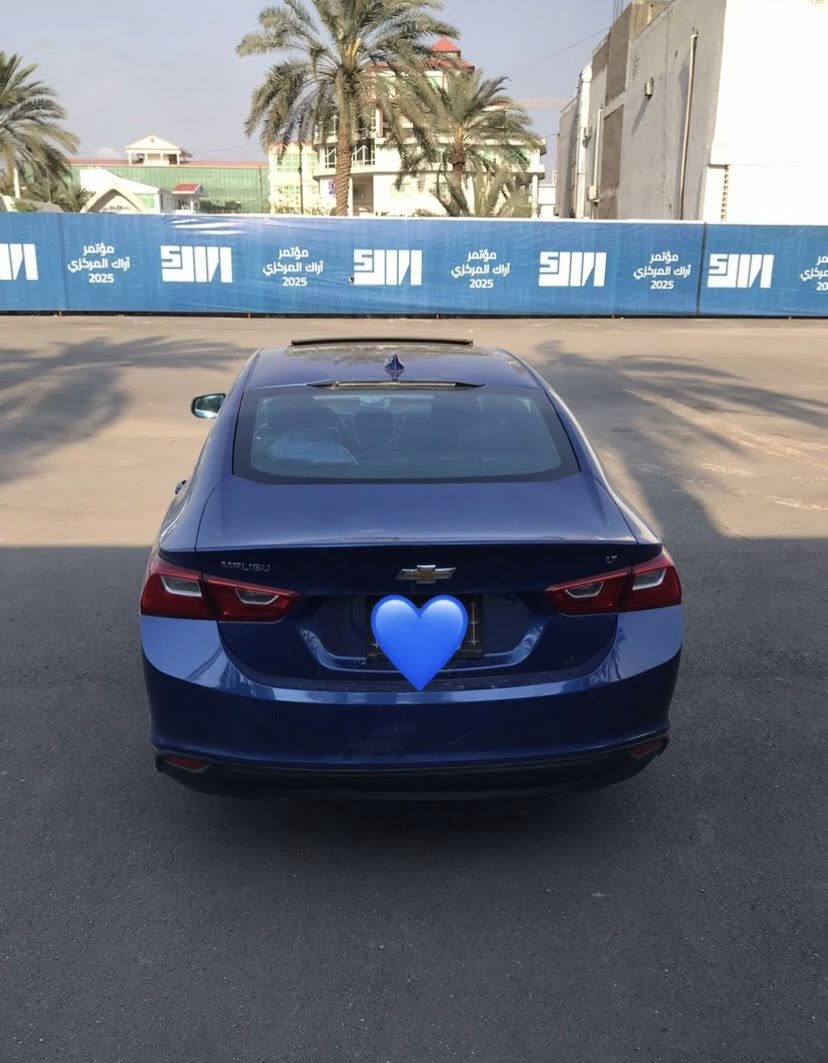 السلام عليكم للبيع ماليبو 2023 بأسمي مرقم بغداد لون مميز 💙فول موصفات
‏سيارة: شوفرليت ماليبو (LT) صبغ عام بدون دواخل 

فقط خارج الدواخل ببلاد بدون قطره دواخل

‏

‏•الموديل : 2023 

‏•الرقم: بغداد بأسمي

‏

‏•المواصفات :

‏

‏▪️السيارة: شوفرليت ماليبو LT 

▪️قمارة بانوراما 

‏▪️المحرك: 1.5 تربو (اربعة سلندر)

‏▪️العداد: 47 الف فقط 

‏▪️حجم الويل: ويل كب حجم 17 مع تايرات أصليات بلاديات معه عده سبير على وضع الشركه مشام الهوى

‏▪️لايتات اصفر مع كشافات دعامية LED

‏▪️بصمات عدد 2 للأبواب مع بصمة جنطة وبصمة تشغيل 

‏▪️كامرة خلفية دوارة اصل مع الستيرن

‏▪️شاشة الدشبول حجم كبير (ايباد)

‏▪️غرفة السيارة : كشنات السيارة مخمل أسود 

‏▪️تحكم فول كهرباء لكرسي السائق

‏▪️قطعتين تبريد امامي وخلفي ثلج على غاز الشركة

‏▪️تحكم ستيرن جهتين بلوتوث وحاكية وكروس سرعة وتحكم صوت 

‏▪️نظام ABS مانع انزلاق

‏▪️السيارة محرك 1.5 توربو 

‏ جديدة وبوضع الشركة.

‏

‏السعر المطلوب : 110$عنوان السياره بغداد

اي ستفسار خاص وتدلل


**إذا كنت صاحب هذا الإعلان وتريد حذفه لأي سبب، رجاءا أرسل رسالة إلى الدعم الفني**
