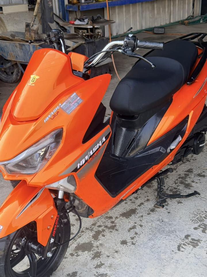 السعر مليون ومية
دراجة خير من الله الناصرية حي اور 
 ‬ ‭0774 351 8845‬
