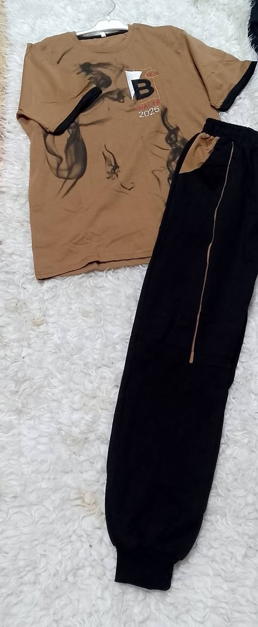 اللهم صلى على محمد وال محمد 
نبدي وياكم بموسم الصيفي
تراك ولادي خامه فوول  قطنيه ليكرا
قياس //6-8-10-12-14-18-20 سنه
السعر // 15 الف
اركوازي كيعان وريا مقابل شعله اول فرع خلف المولدة


**إذا كنت صاحب هذا الإعلان وتريد حذفه لأي سبب، رجاءا أرسل رسالة إلى الدعم الفني**