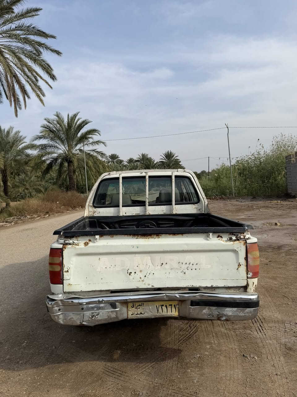 سلام عليكم ادمرااال موديل٢٠٠٨ للبيع
السياره بيههه قاصرين ٢ 
السياره نضيفه مكينه جديده حاويه 
وكير كذالك 
خير وبركه كشرتههه نضيفه عربانتههه كذالك 
***********
ذي قار
