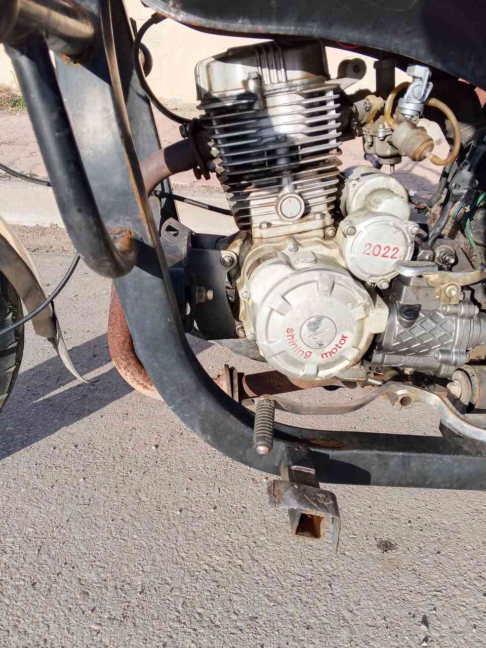 ستوته فحل عالي بدي قلاب موديل 2022 تحويل ثاني يوم ستوته نضيفه مناقصه اي شي محرك 150 محرك جديد شرط ركبه شخط مابيها  ستوته مال جناي السعر 950 مكاني كركوك حي النصر مستعجل ع بيعها الي يريد يتصل هذا رقمي وبي وتساب ***********
