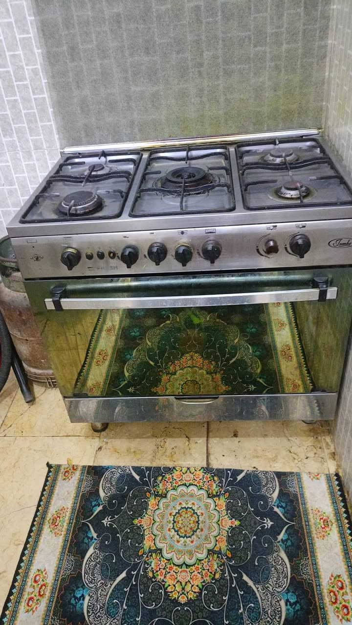 غراض لبيع كاونتر 400 طباخ 150 مكينه200


**إذا كنت صاحب هذا الإعلان وتريد حذفه لأي سبب، رجاءا أرسل رسالة إلى الدعم الفني**