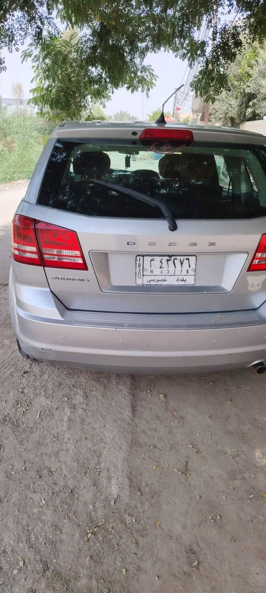 سلام عليكم جورني 2012 البيع 7 راكب قطعه وحده تبريد مكينه 2400 اربعه سلندر ضرر جامرلوغ امامي الايمن بدون دواخل رقم بغداد السعر 125وبيه مجال مكانه ديالى الاتصال ***********
