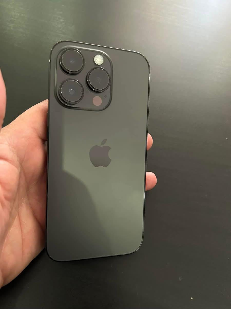 14 برو ماكس مبدل بطاريه وشاشه اصليه شرق اوسط استفسار
‭٠٧٧٤ ٣٦٢ ٥٥٠١‬
