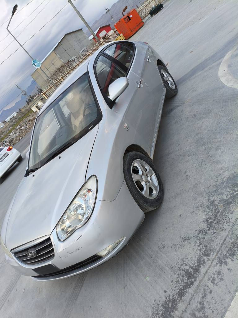 ئە ڤینتی 2008علوج براوە یە ک کە ڤەری گوڕاوە بی دە عموو لیداو سە قفی بە شەرت مە کینە دە نگی تیا بە ڵام دووکەڵی نیە حیزام نە کراوە نرخی 42گە ڵا شوین ڕانیە حاجیاوا نرخی خواربازاره *********** السليمانية, العراق
