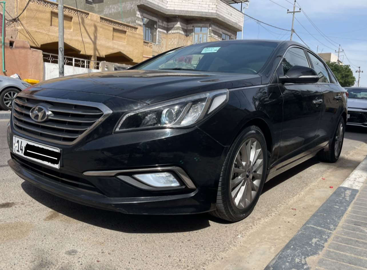 هونداي سوناتا كوري موديل 2017 رقم بصره حره 
سيارة كوريًا كفاله عامه ضربه وصبغ و تبديل وبارد ومن كلشي كفاله رقم بصره حره تحويل 
مكينه 2000 خط واحد بلاد بانزين 
منضومه زنون عالي وناصي
طخم تايرات جديد كوري
سيارة جديده كلش و مواصفات حلوه
سعر 145 $
*********** البصرة, العراق
