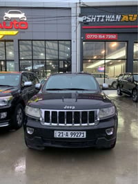 جيب لاريدو • ٢٠١١ • بويا وحدة