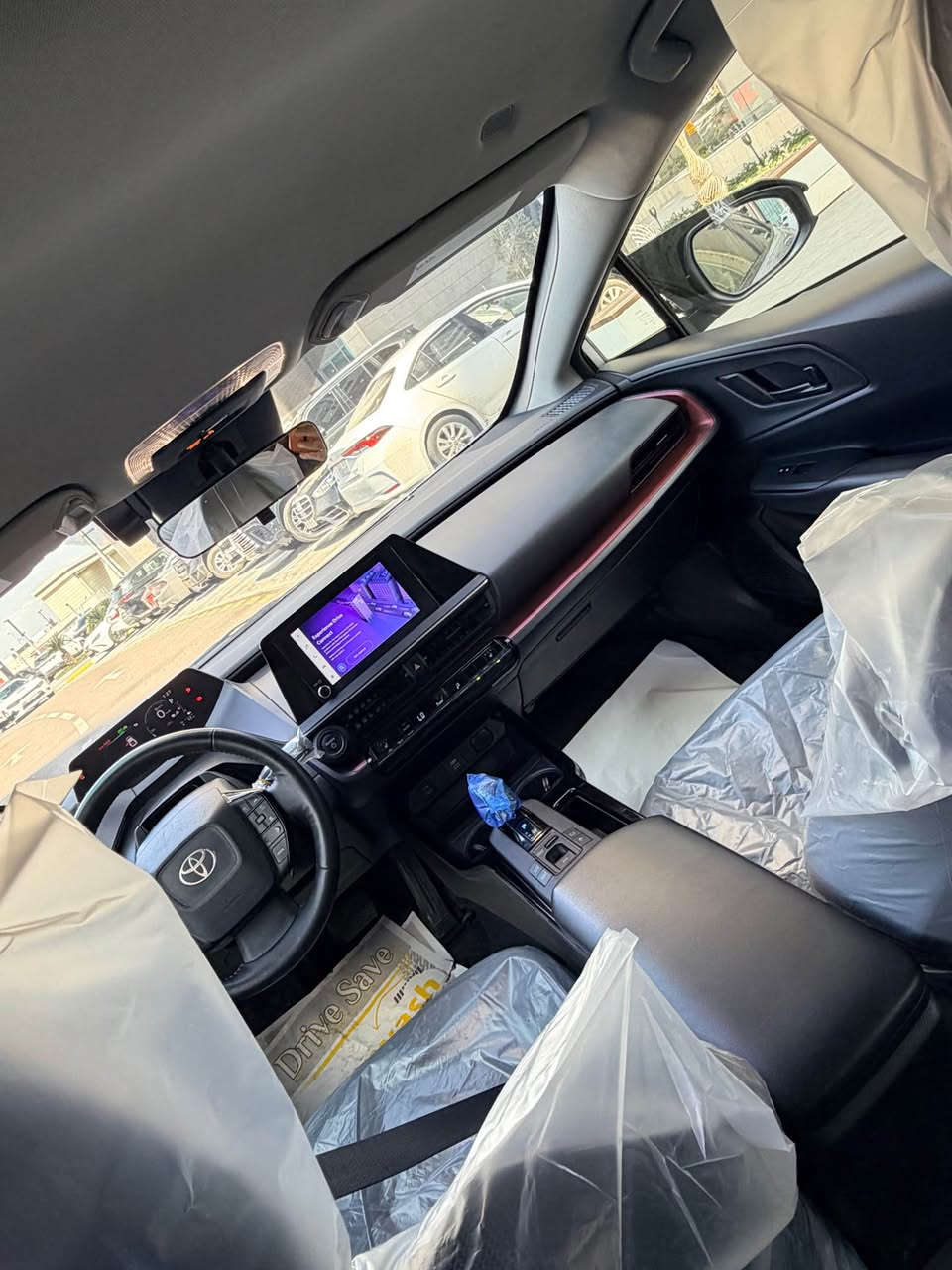 السلام عليكم بريوس 2024 هايبرد بلكن 
مكينه 2000 
حادثها قبغ جنطه ونص جاملغ خلفي 
بدون ايرباك بدون دواخل 
السياره جديده وترايها كلش حلو 
ماشبه 50 الف كيلو 
اي نقص مابيها عده طخات بصيطه بل نقل مبينه بل صور 
مكان السياره بغداد 
السعر 150 وبيها مجال قليل سعرها مناسب جداً بغداد, العراق


**إذا كنت صاحب هذا الإعلان وتريد حذفه لأي سبب، رجاءا أرسل رسالة إلى الدعم الفني**