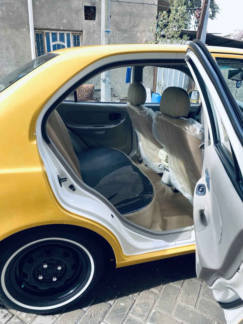 السلام عليكم
فيرنا 2015 (ما معيوده).       السعر 78 وبيه مجال قليل 
 ارقام انكليزي بغداد تحويل مباشر 
 هزه ما صاقطه بعده. تدفئه. تبريد ثلج 
شاشه وكامره  دوشمه عام. ارضيه وسفاري وكشنات وتنته 
تخم تاير خط ابيض جديد  قاعده فيت بم جديده. ومخليلك وحده بال صندوك احتياط  السياره بيه (جاملغ امامي صبغ )
(وباب خلفي صبغ)    مكينه مفتوحه لا تنقيص ولا تبخير   مكاني بغداد مدينه الصدر.
للاستفسار  ***********
