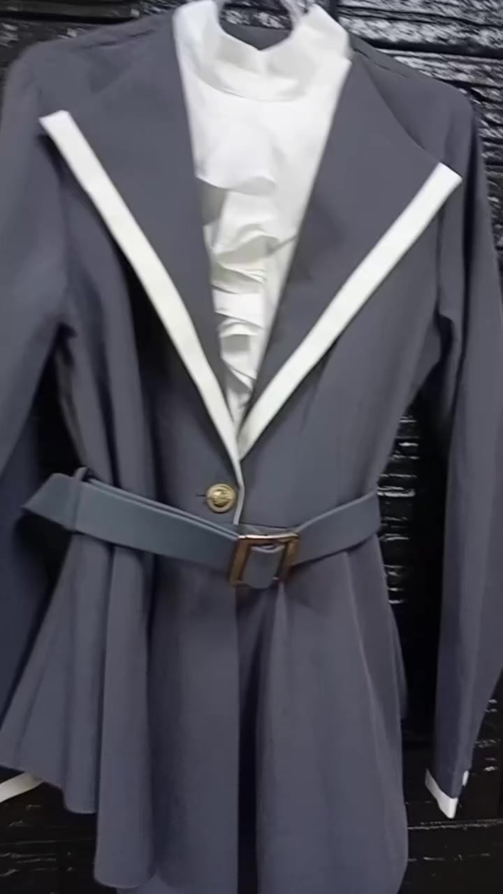 قاط نسائي ملبوس مرتين نظيف كلشش قياس ٤٢ سعره ٢٠


**إذا كنت صاحب هذا الإعلان وتريد حذفه لأي سبب، رجاءا أرسل رسالة إلى الدعم الفني**