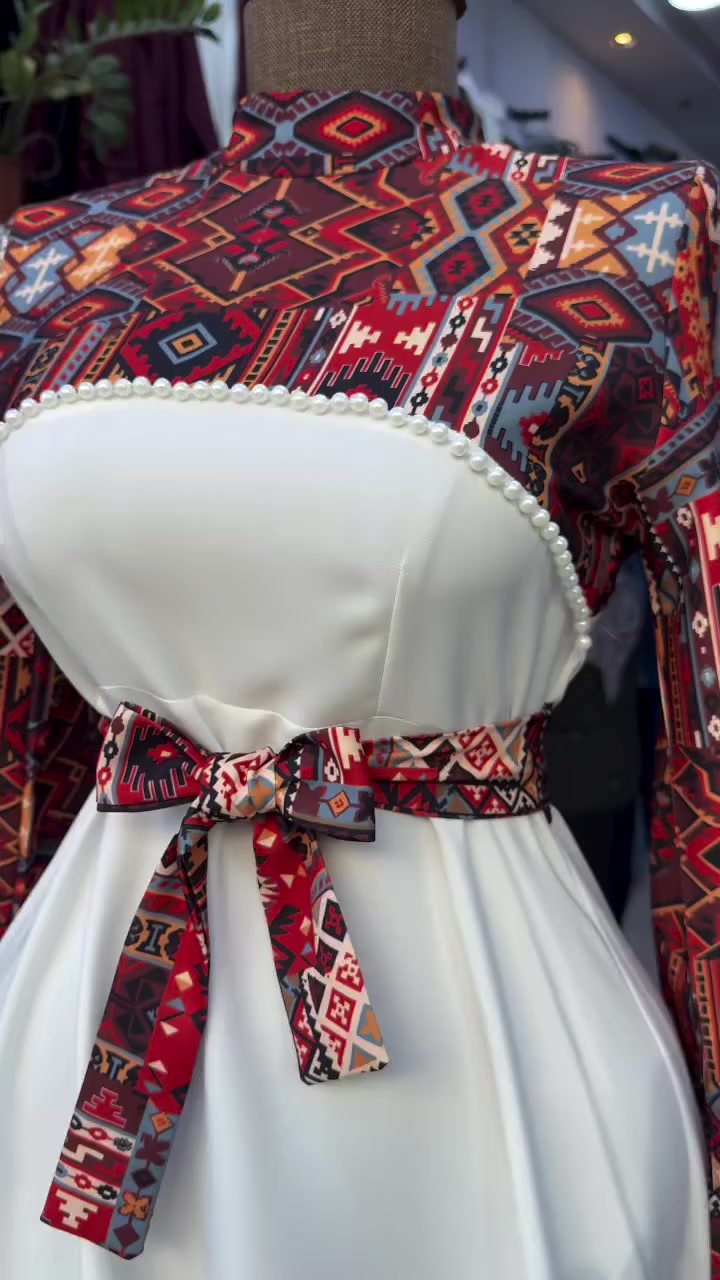 فخامه رمضانيه بأطلاله ونزاكه جميله 
 مخور رمضاني  😍
قماش دابل ايطالي الأصلي 
قياسات 36,38,40,42,44,46,48 
للحجز والاستفسار يمكنك التواصل معنا 💌


**إذا كنت صاحب هذا الإعلان وتريد حذفه لأي سبب، رجاءا أرسل رسالة إلى الدعم الفني**