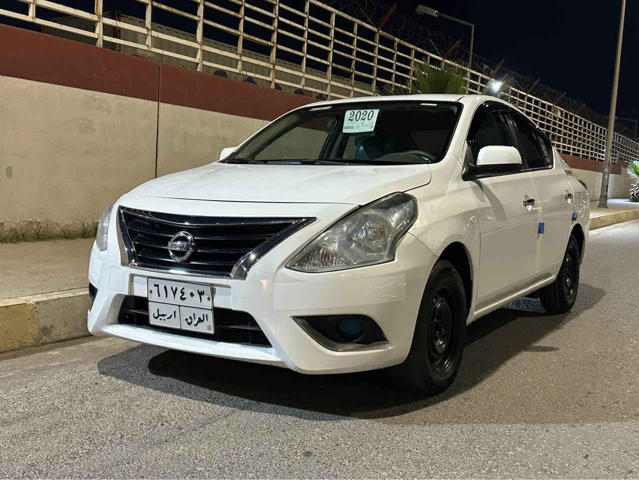 🔱NISSAN SUNNY 🧿🪬📦
موديل/2020 ⚜️ خليجي ✅
60km ماشي شرط الف 
لون/ ابيض ثلجي🇯🇵  سعر109💲
مواصفات/.  
1. تحكمات استيرن✅
2.دبل كيچ✔️
3.شاشة ايباد 
4.بلاجيكتور امامي بلادي
5.جناح خلفي بلادي
6.دواخل بلجيس + مغلف كامل
7.دبل سويج
8.مرايات جانبي كهربائي
ملاحظة //فقط تعديل علي جاملغ سايق امامي و صبغ شبر نفس جاملغ
بدون دواخل شرط
9. كشافات ظباب خلفي
*********** كركوك, العراق
