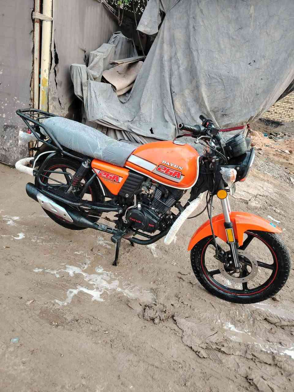 للبيع دايون نفخ محرك 200 كتابه حمره سويج سجينه وراق صولي موديل 2022 مكان كربلاء سعر تصل وبيك خير وتدلل ***********
