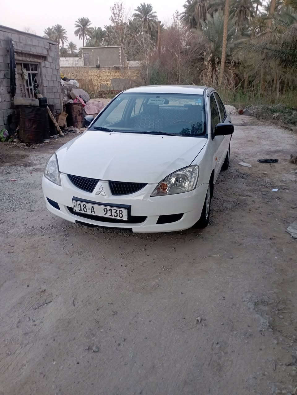 السلام عليكم
رمضان كريم انشالله 
 لانسر مديل 2006
السيارة خليجي
 مكينه كير جاهزات 
حداديه جاهزه 
رقم دولي جديد وهزه جدد 
سنويه ل2031 
مكفوله من ضربه 
والصبغ العام بيه مكانات  صبغ كم قطعه 
السعر 66 وبيها مجال 
 العنوان  النجف  الاشرف  
  للاستفسار  ***********
