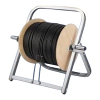 حاملة كيبل ضوئي • كيبل ضوئي